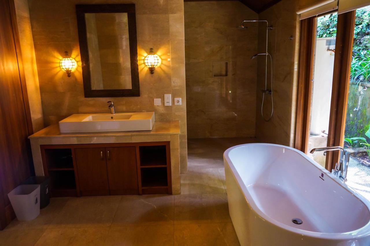 The Allure 4*